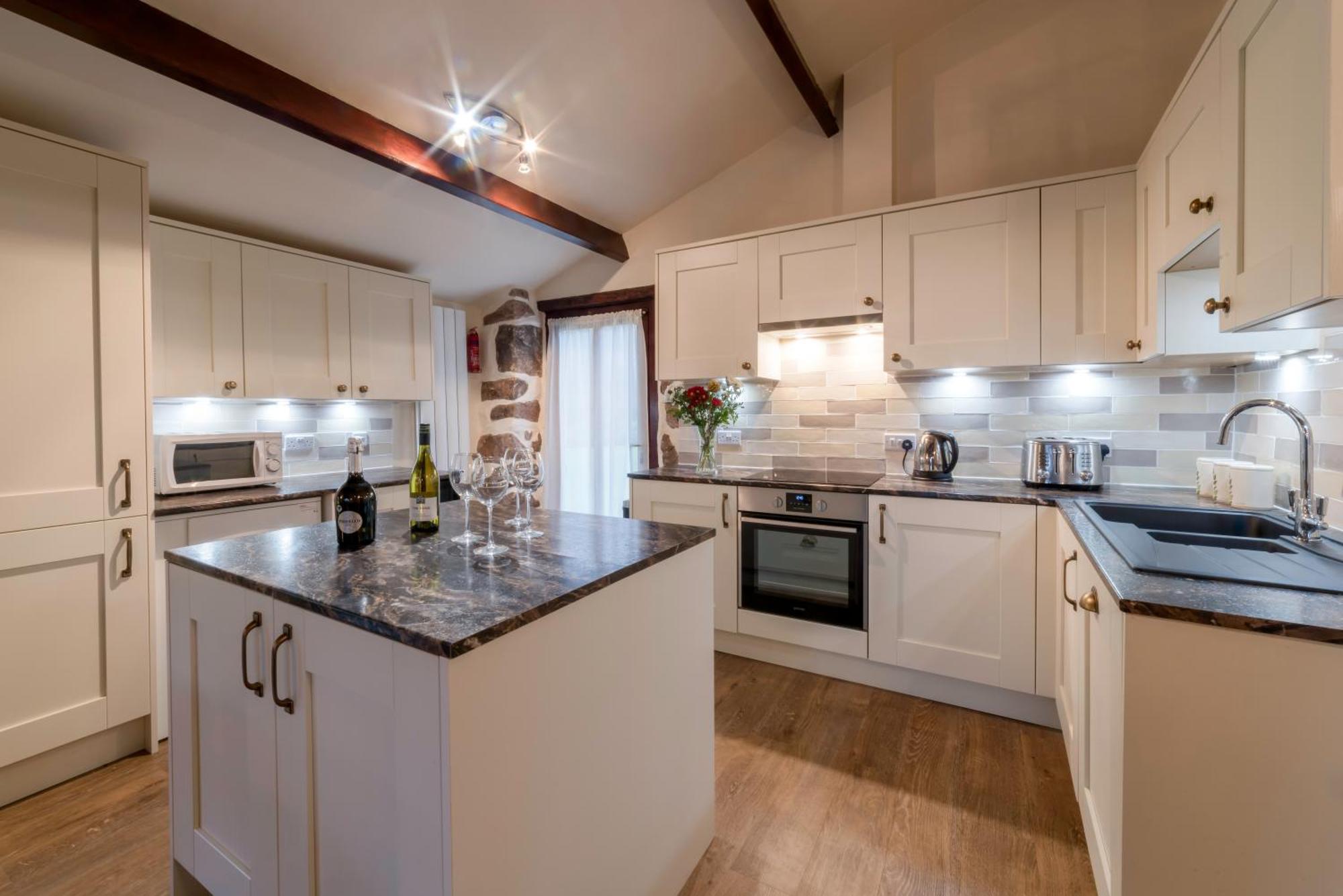 Bridge End Farm Cottages ブート エクステリア 写真