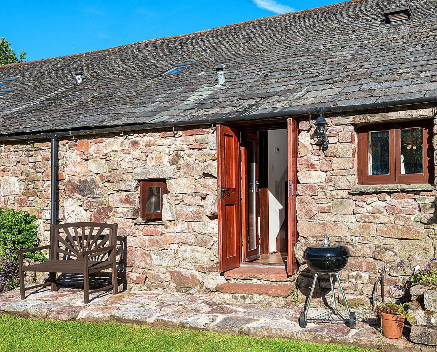 Bridge End Farm Cottages ブート エクステリア 写真